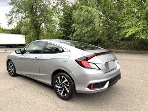 2016 Honda Civic Coupe photo 17
