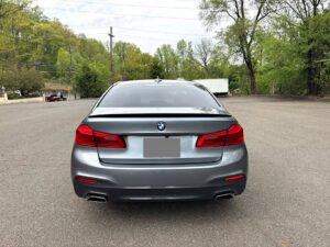 2018 BMW 540i xDrive M-Sport photo 12