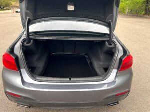 2018 BMW 540i xDrive M-Sport photo 14