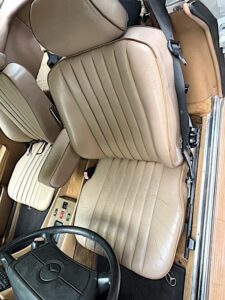 1987 Mercedes-Benz 560sl roadster photo 11