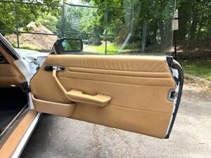 1987 Mercedes-Benz 560sl roadster photo 13