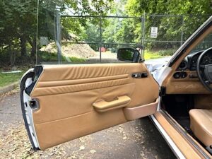 1987 Mercedes-Benz 560sl roadster photo 14